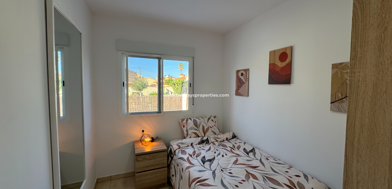 Resale - Detached - Urb. La Marina