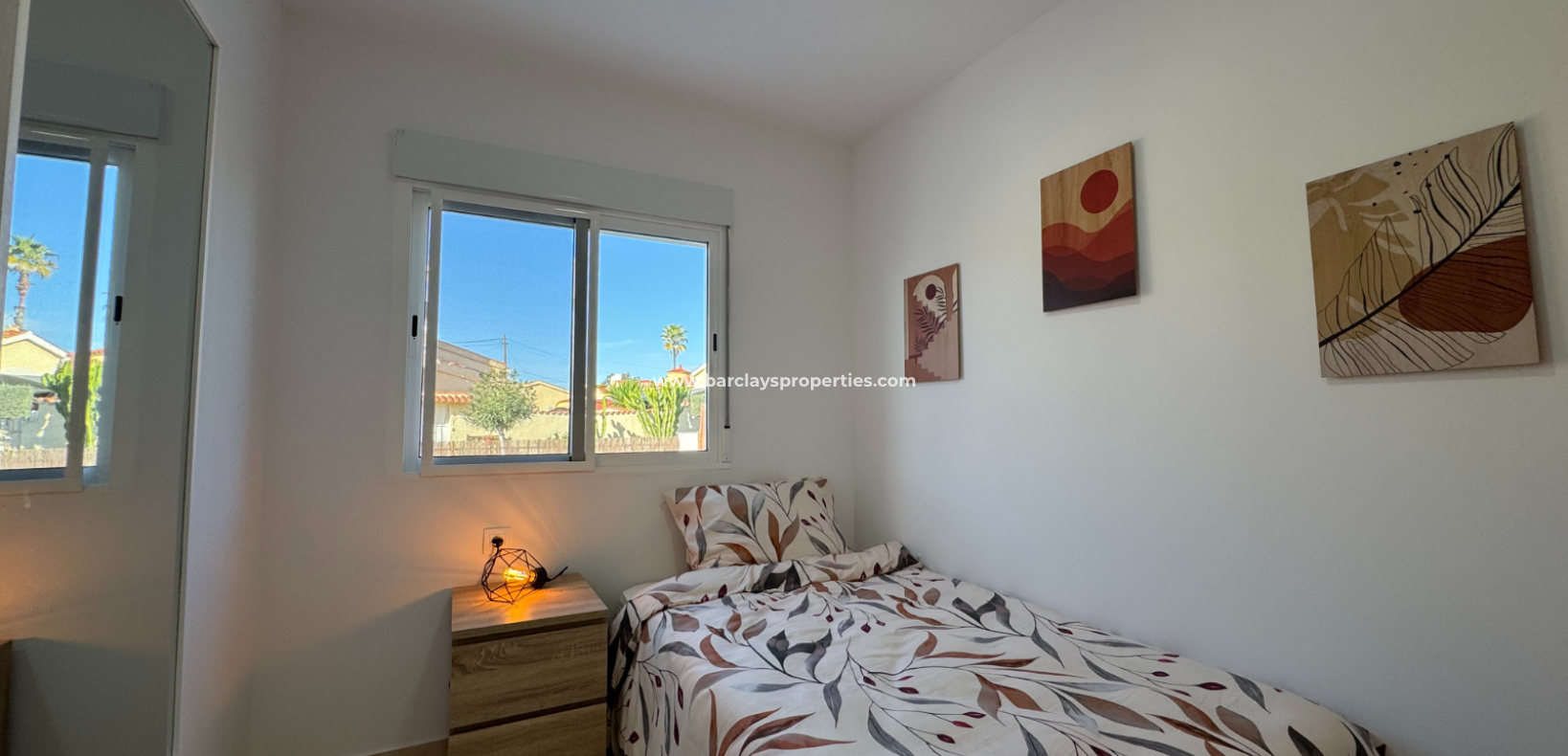 Resale - Detached - Urb. La Marina