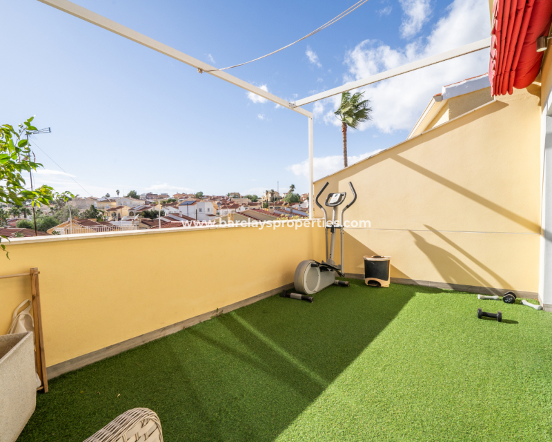 Resale - Detached - Urb. La Marina