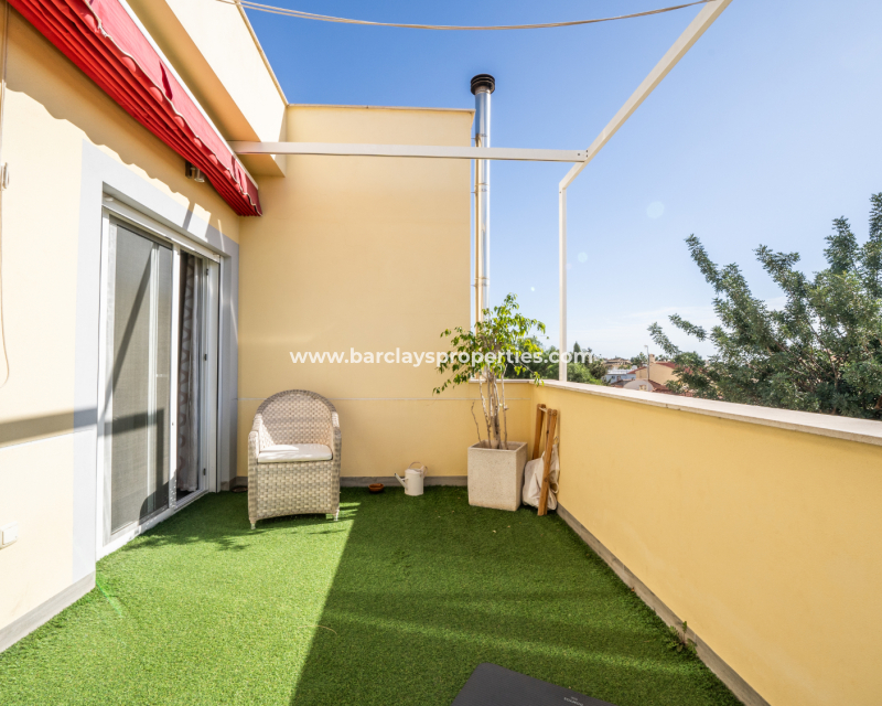 Resale - Detached - Urb. La Marina