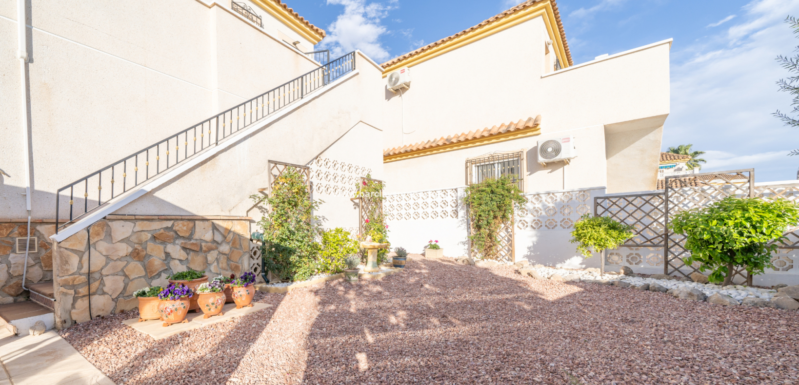 Resale - Detached - Urb. La Marina