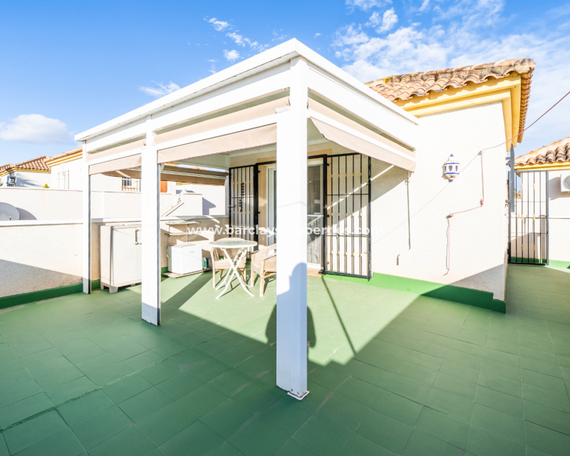 Resale - Detached - Urb. La Marina