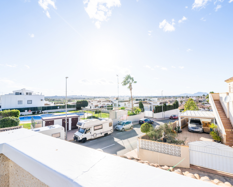 Resale - Detached - Urb. La Marina