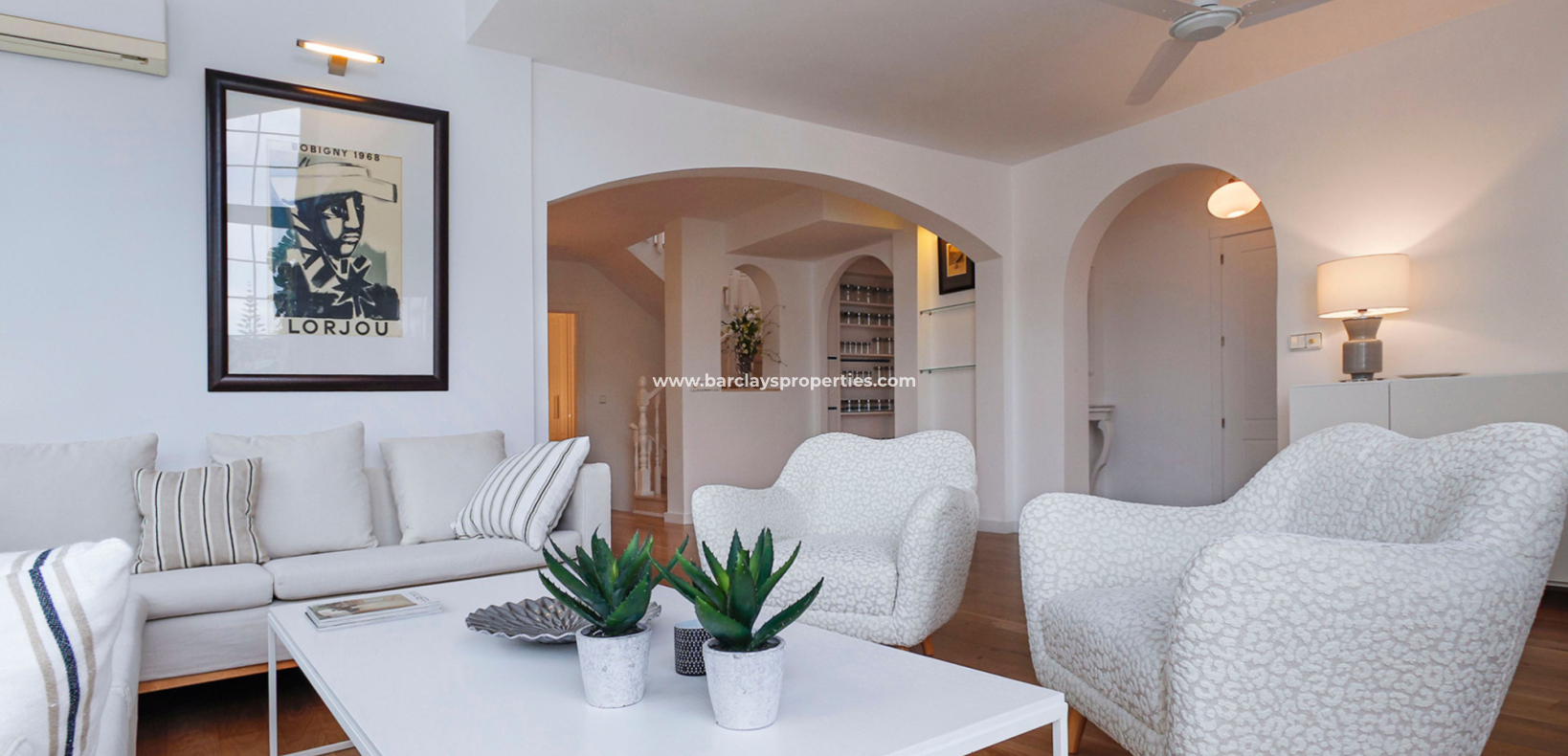 Resale - Detached - Urb. La Marina