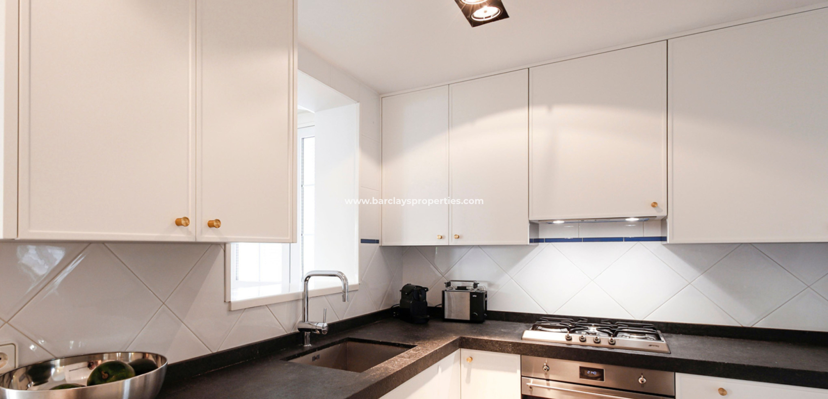 Resale - Detached - Urb. La Marina