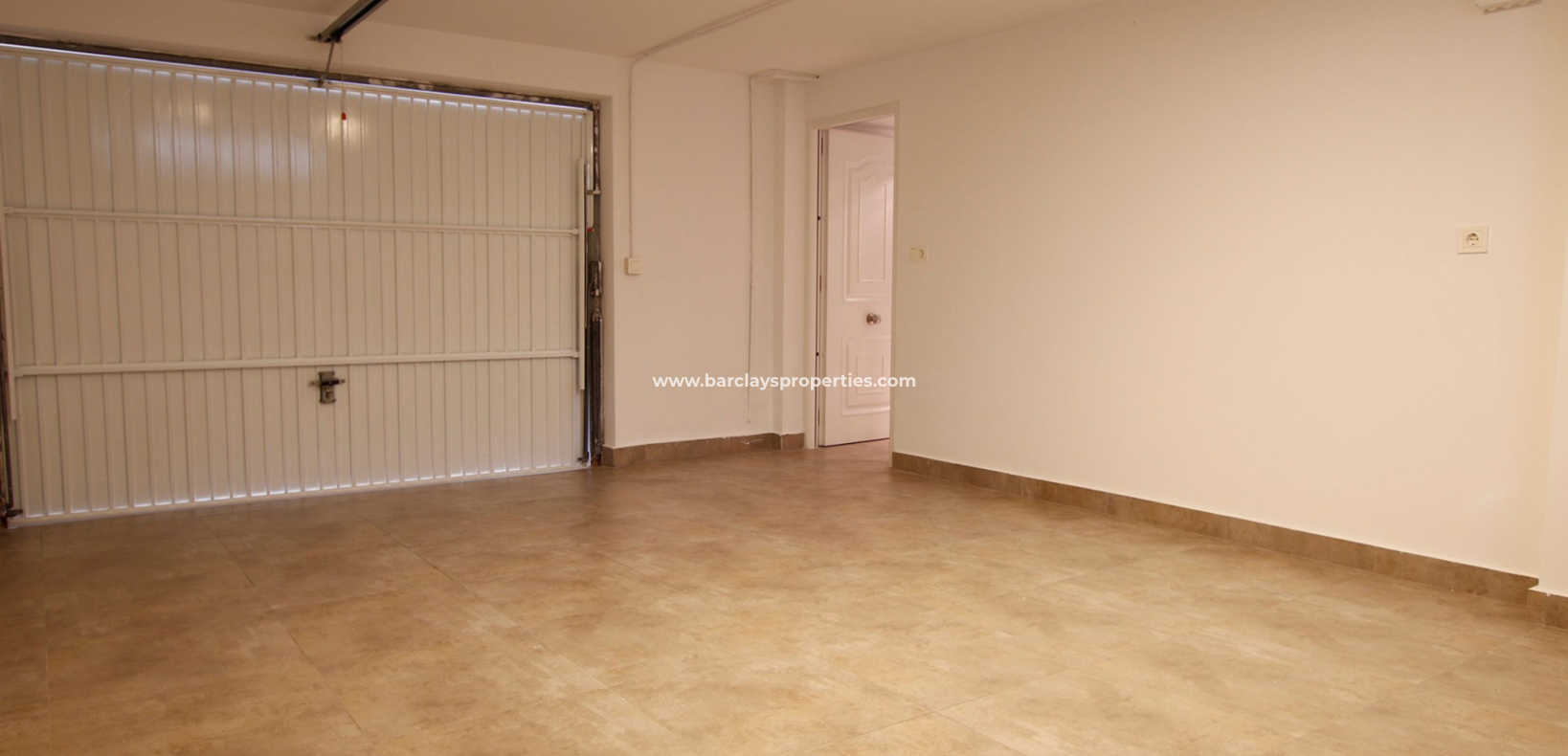 Resale - Detached - Urb. La Marina