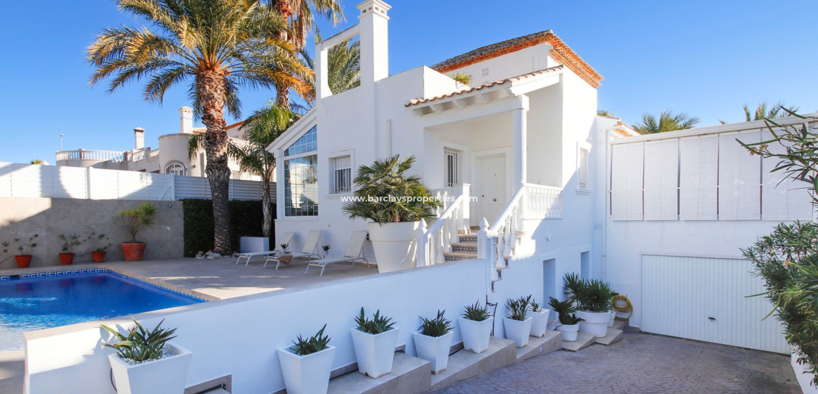 Resale - Detached - Urb. La Marina