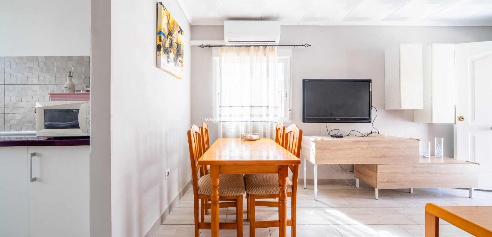 Resale - Detached - Urb. La Marina