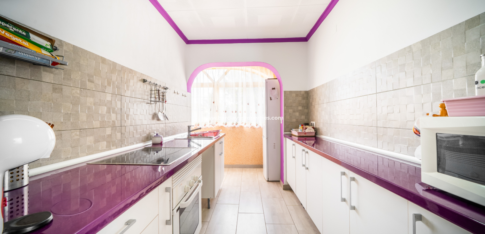 Resale - Detached - Urb. La Marina