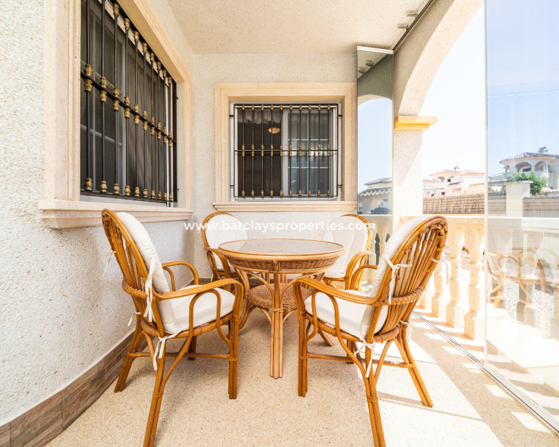 Resale - Detached - Urb. La Marina