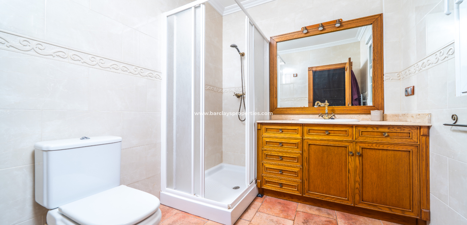 Resale - Detached - Urb. La Marina