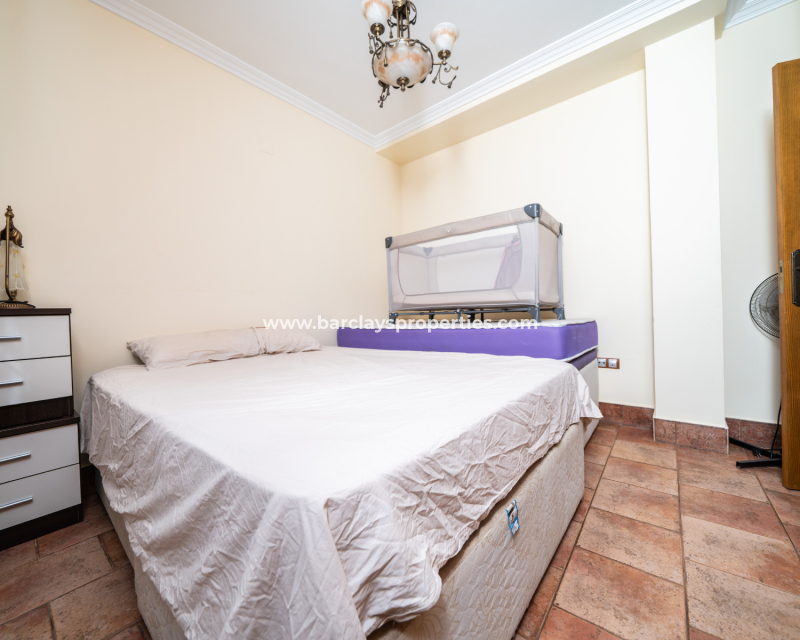 Resale - Detached - Urb. La Marina