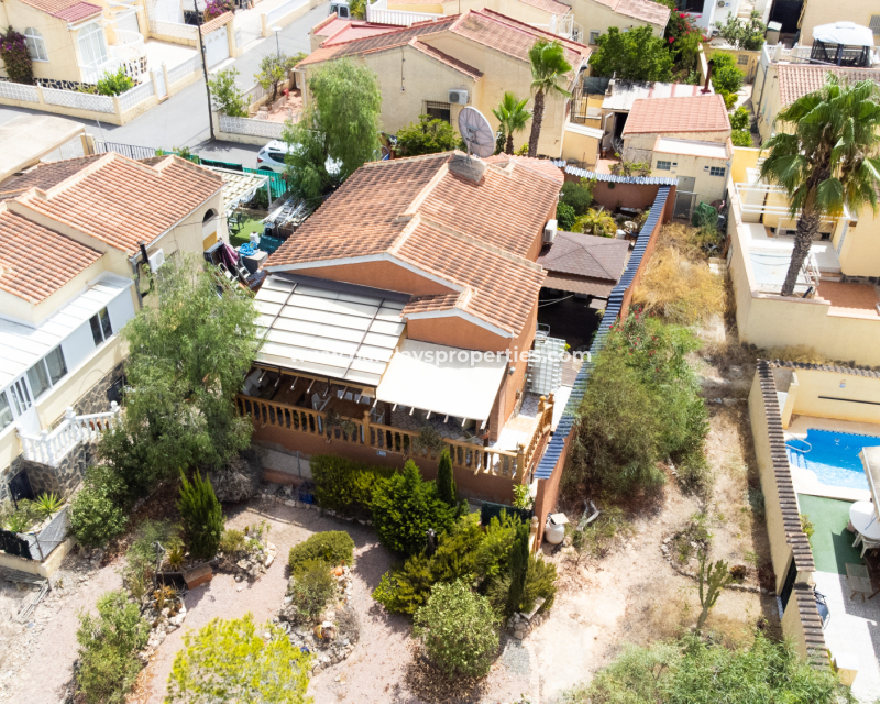 Resale - Detached - Urb. La Marina