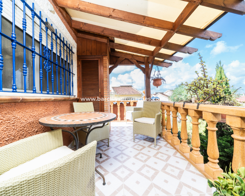 Resale - Detached - Urb. La Marina