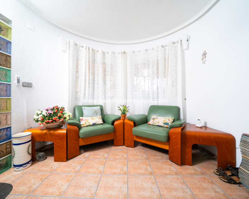 Resale - Detached - Urb. La Marina