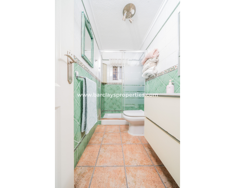 Resale - Detached - Urb. La Marina