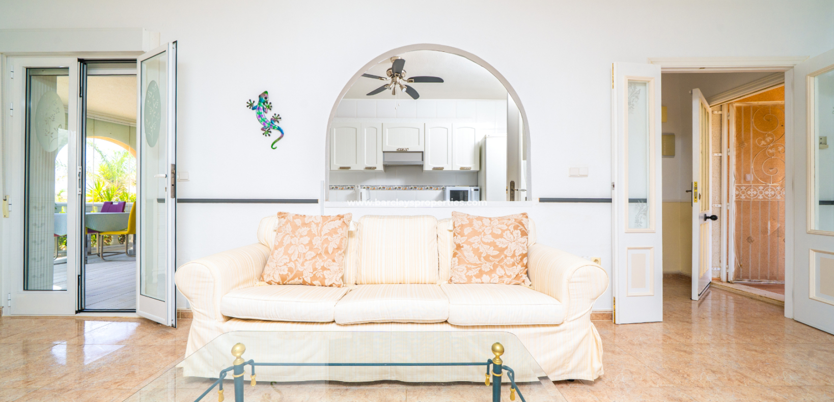 Resale - Detached - Urb. La Marina