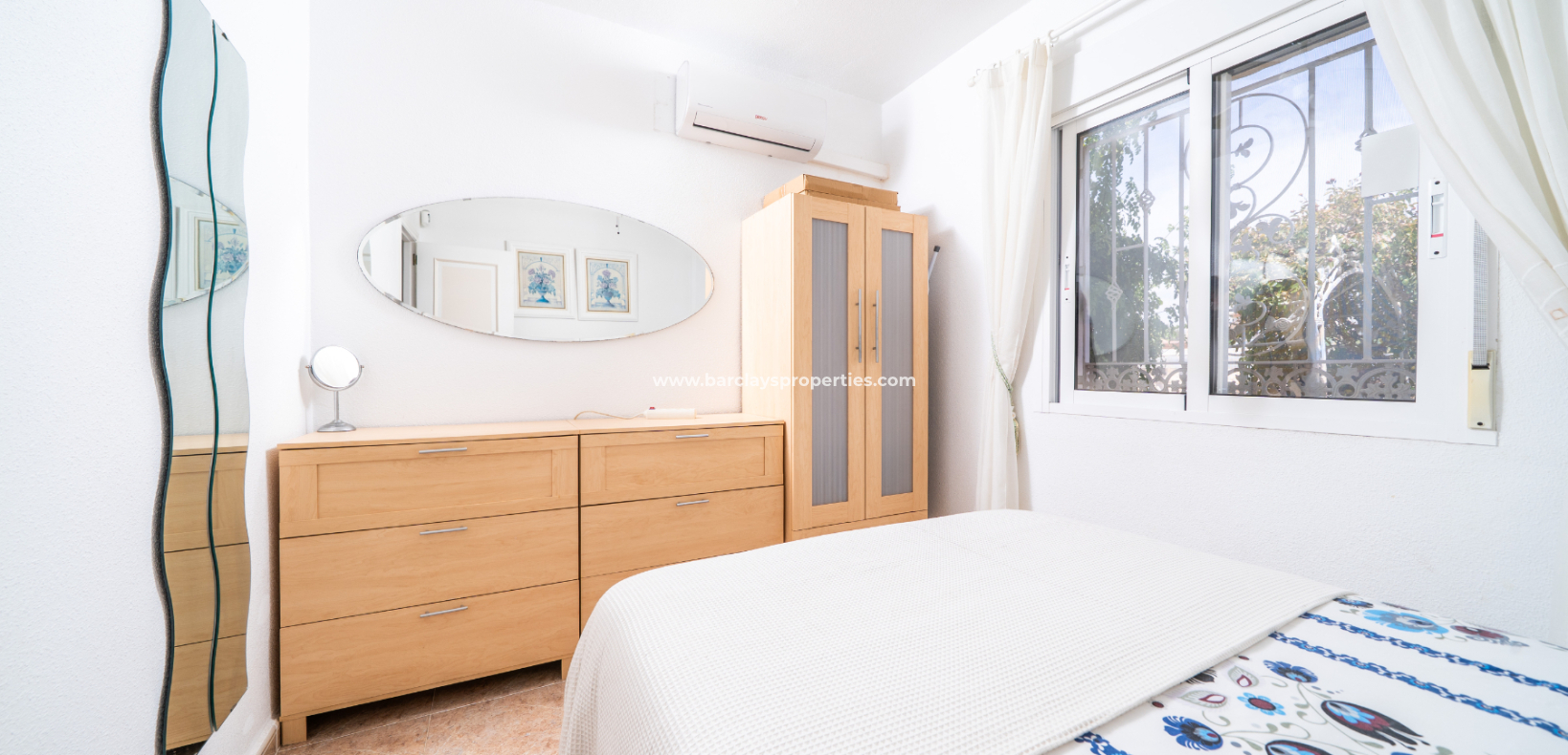 Resale - Detached - Urb. La Marina