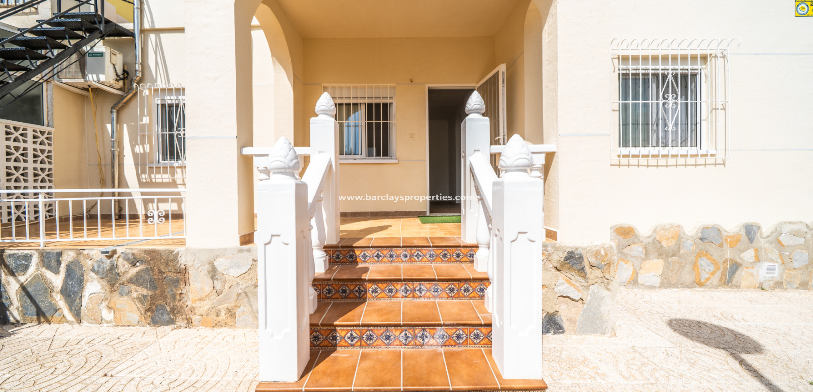 Resale - Detached - Urb. La Marina