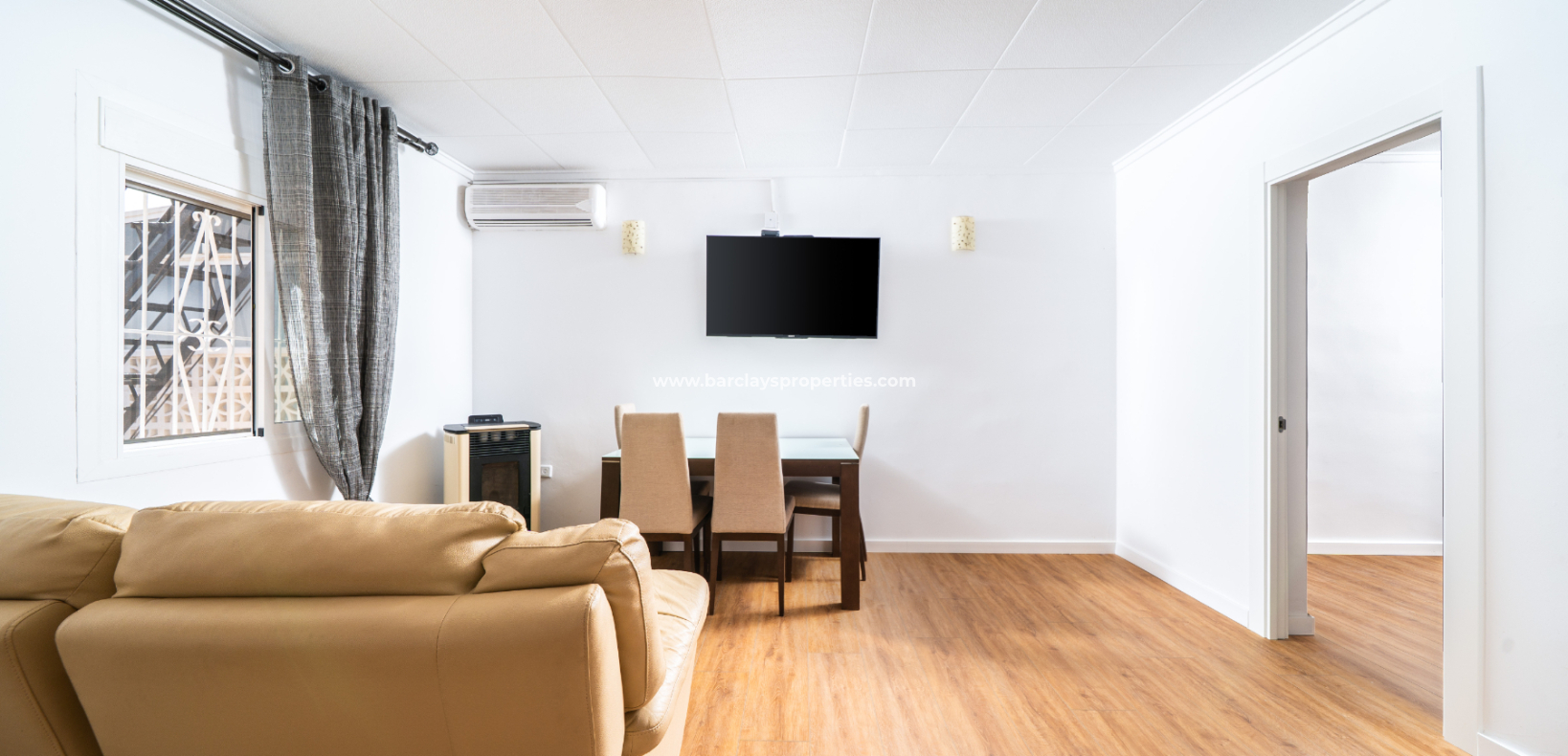 Resale - Detached - Urb. La Marina