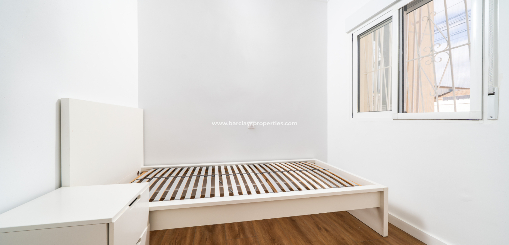 Resale - Detached - Urb. La Marina