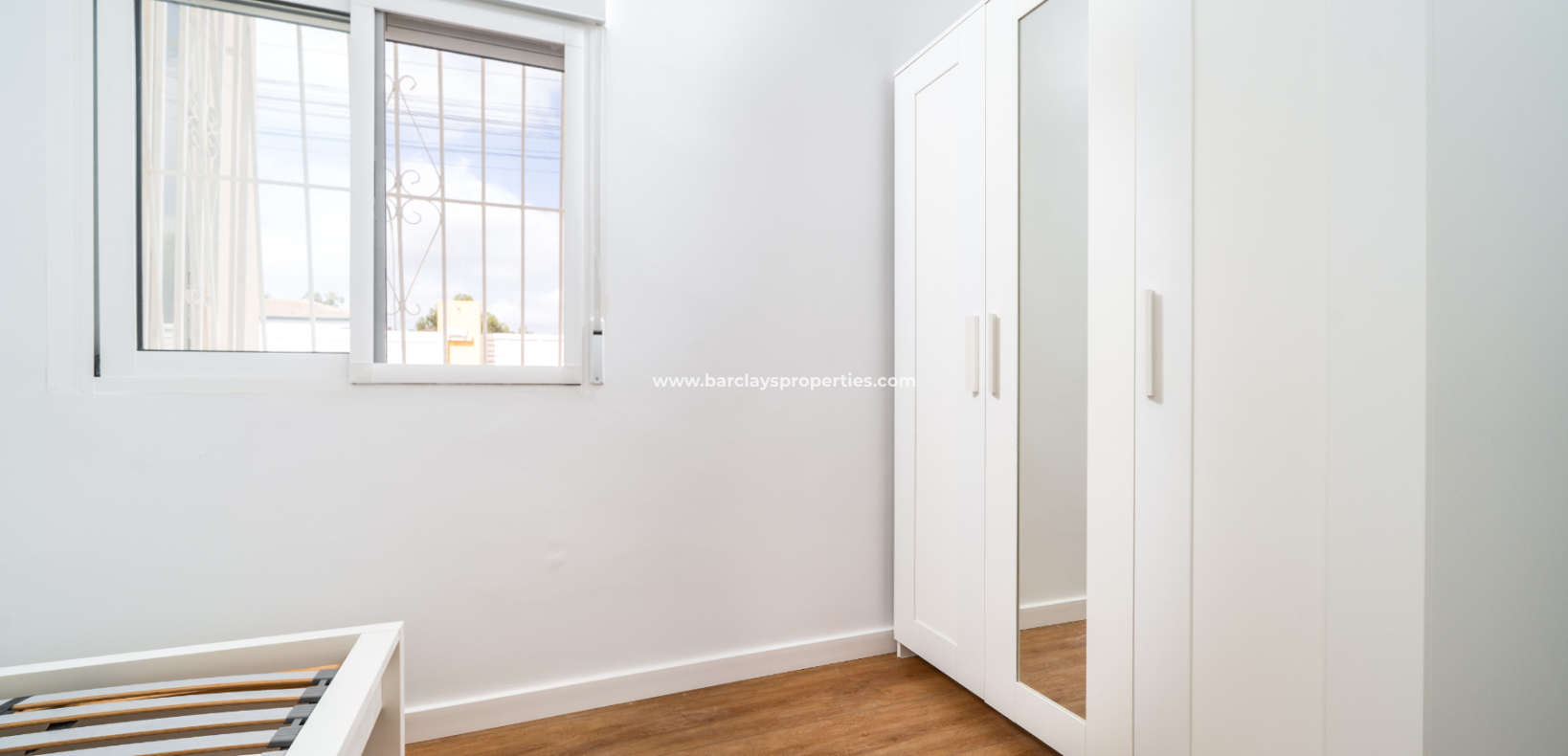 Resale - Detached - Urb. La Marina