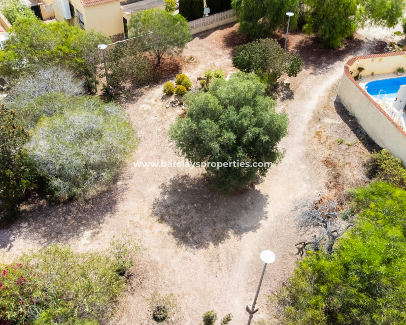 Resale - Detached - Urb. La Marina