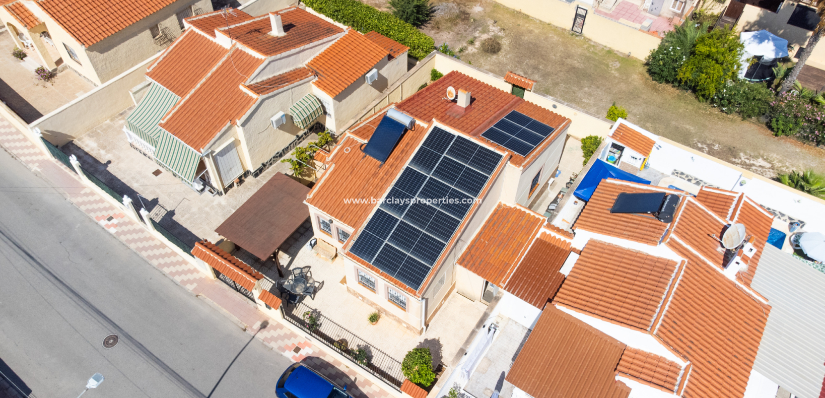 Resale - Detached - Urb. La Marina