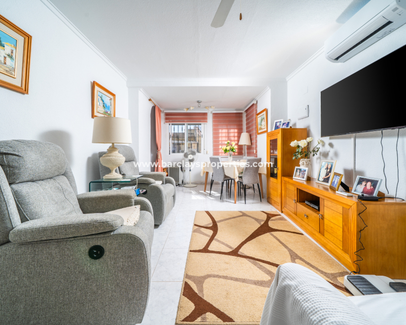 Resale - Detached - Urb. La Marina