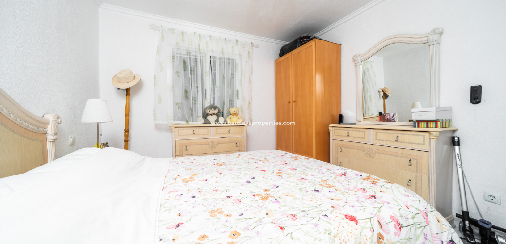 Resale - Detached - Urb. La Marina