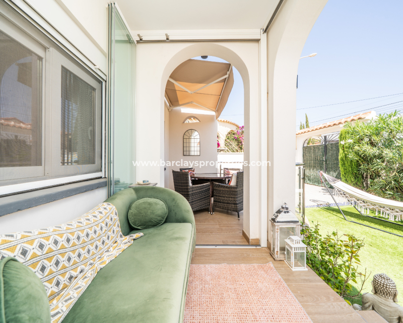 Resale - Detached - Urb. La Marina