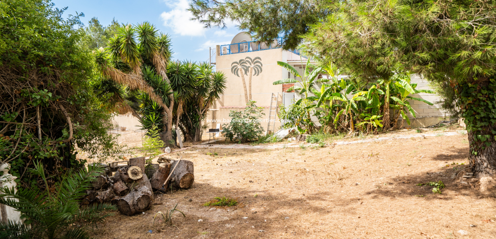 Resale - Detached - Urb. La Marina