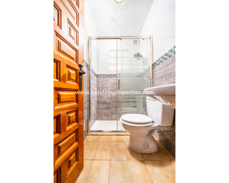 Resale - Detached - Urb. La Marina