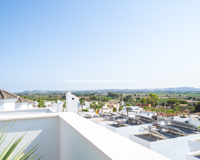 Resale - Detached - Urb. La Marina