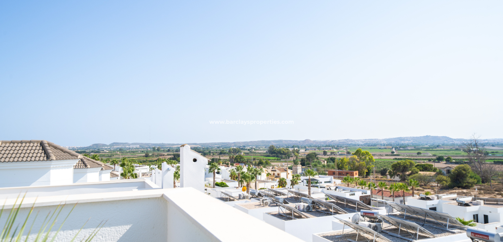Resale - Detached - Urb. La Marina