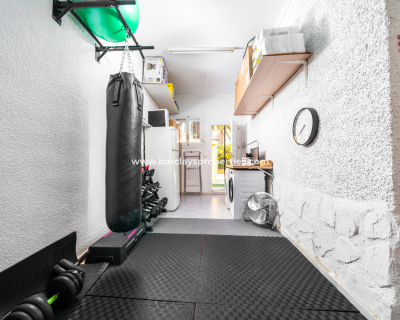 Resale - Detached - Urb. La Marina