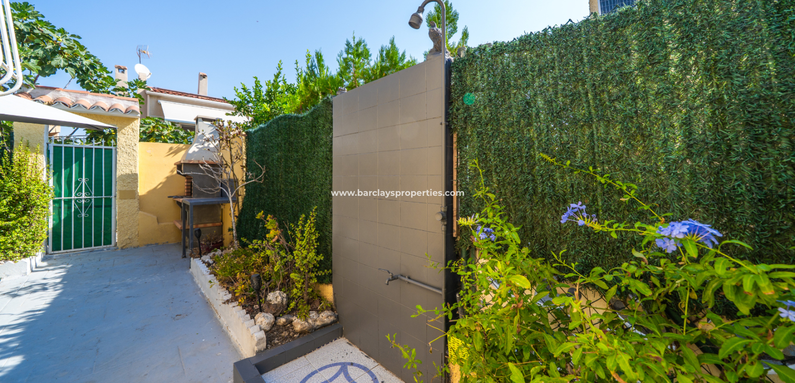 Resale - Detached - Urb. La Marina