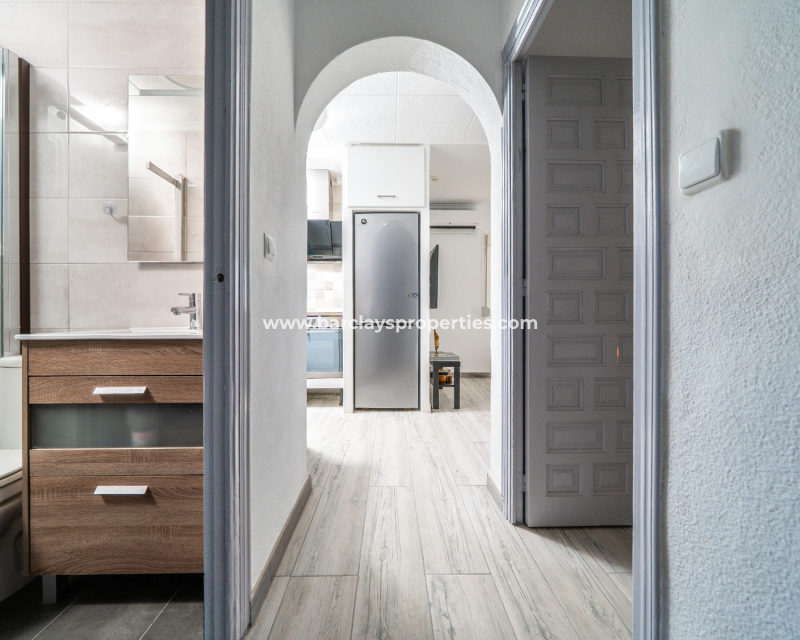 Resale - Detached - Urb. La Marina