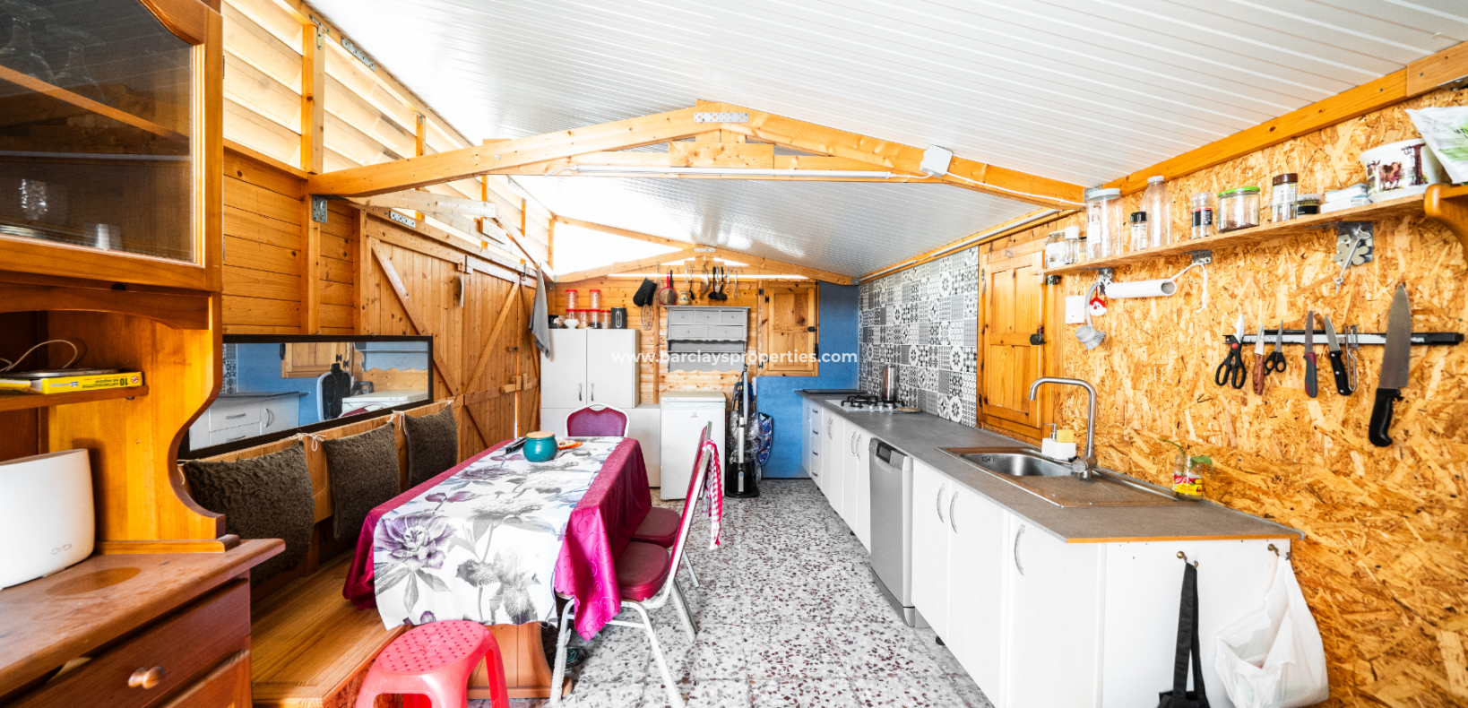 Resale - Detached - Urb. La Marina