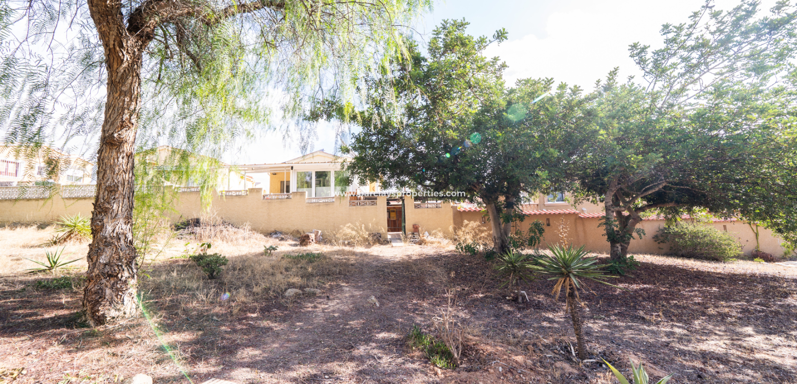 Resale - Detached - Urb. La Marina