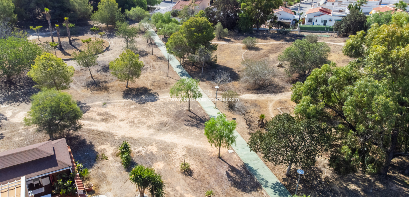 Resale - Detached - Urb. La Marina