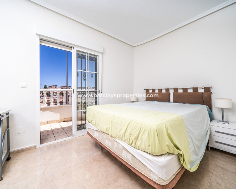 Resale - Detached - Urb. La Marina