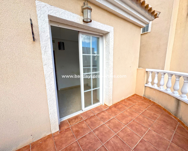 Resale - Detached - Urb. La Marina