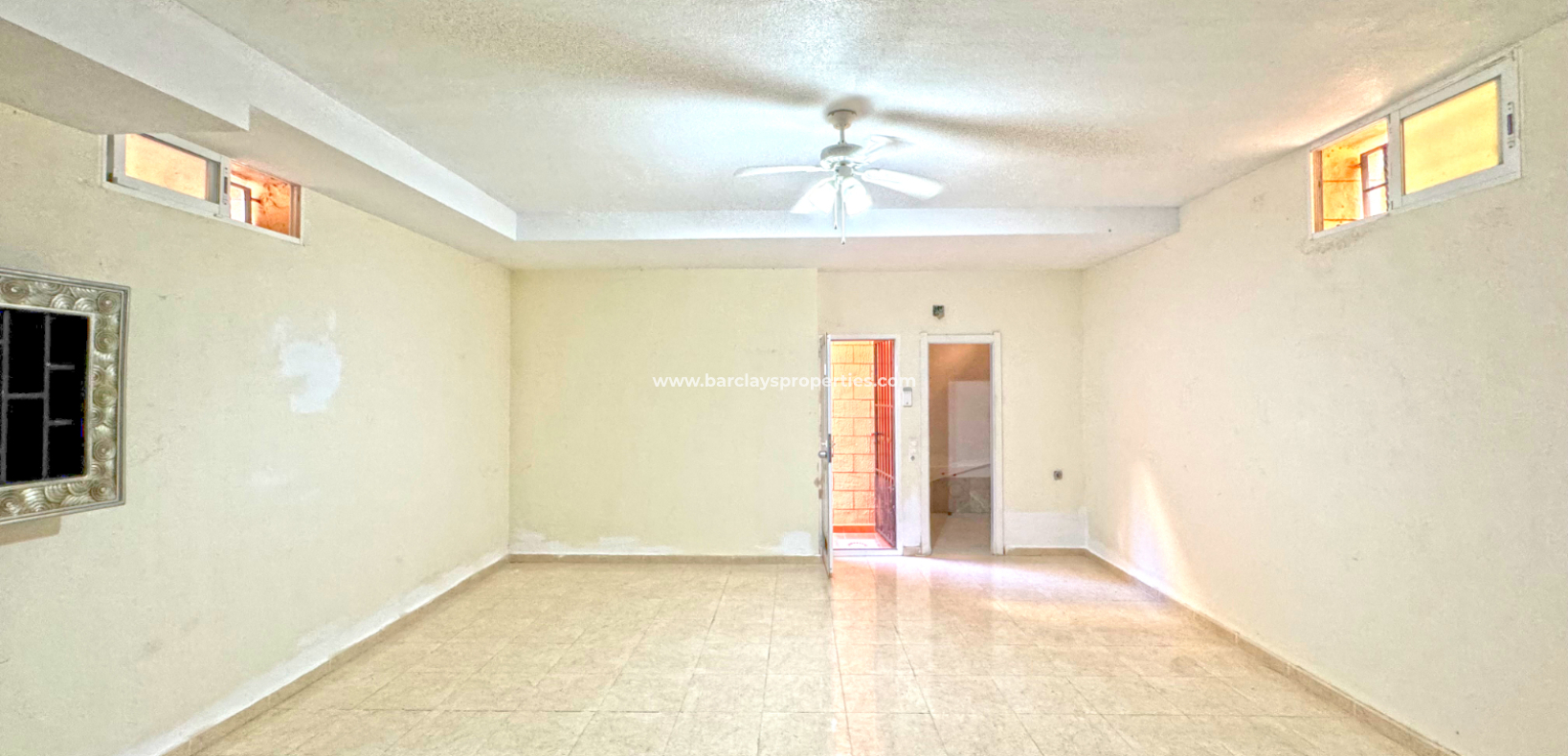 Resale - Detached - Urb. La Marina