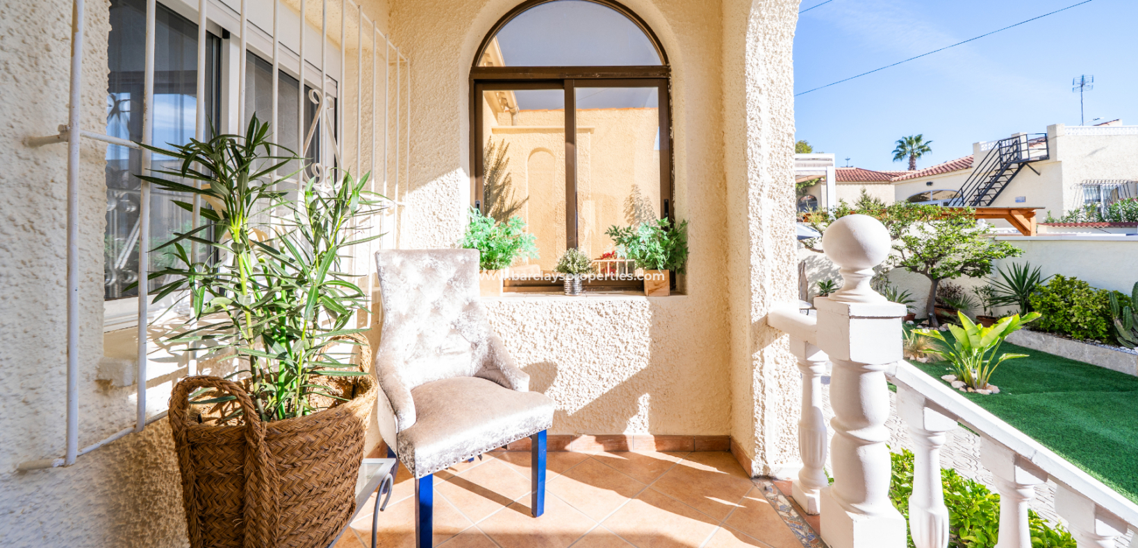 Resale - Detached - Urb. La Marina