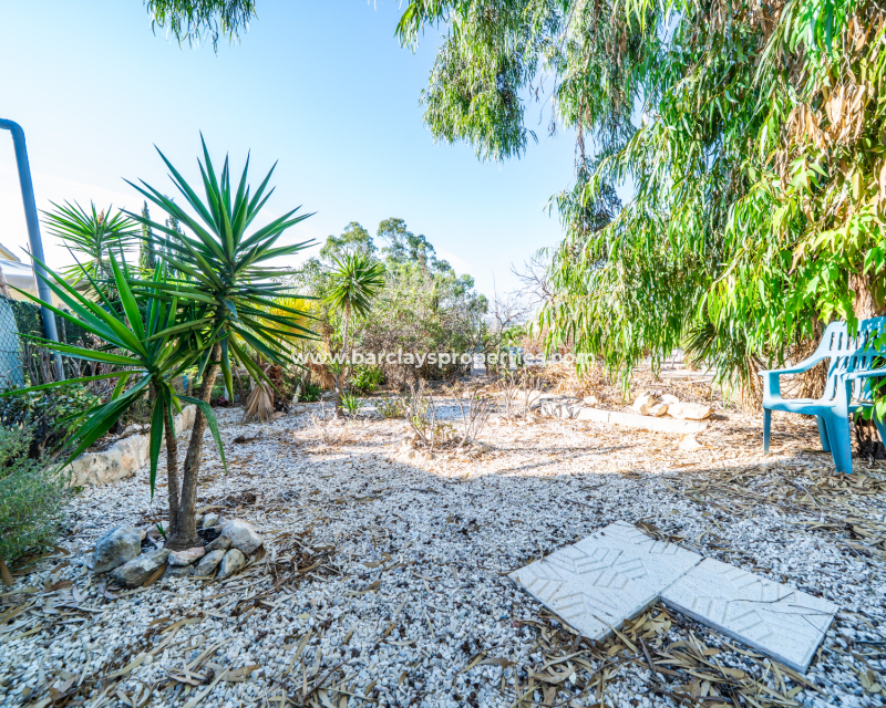 Resale - Detached - Urb. La Marina