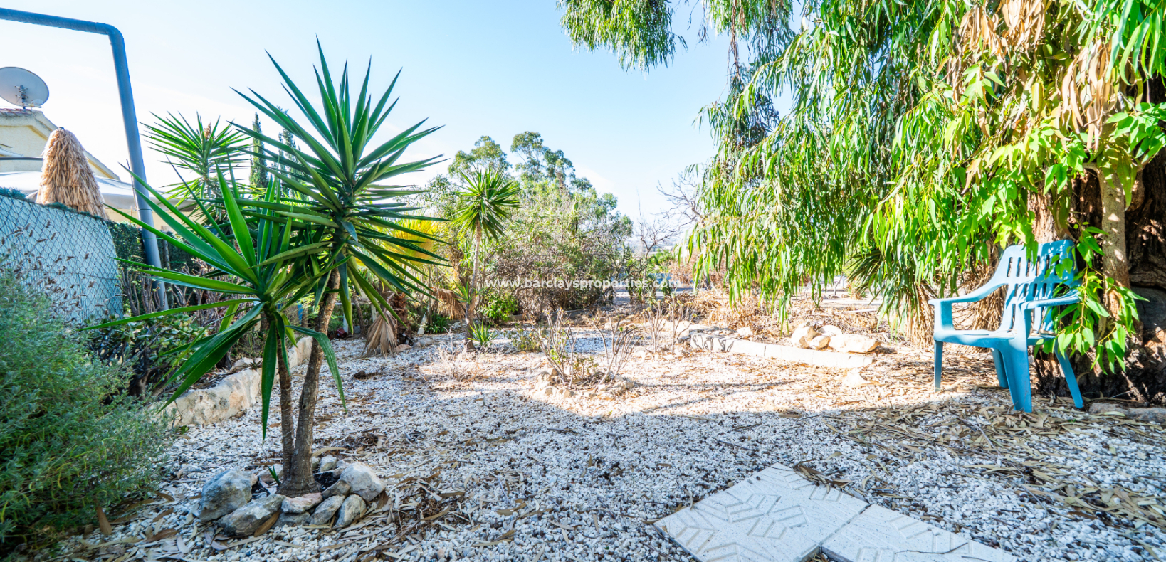 Resale - Detached - Urb. La Marina