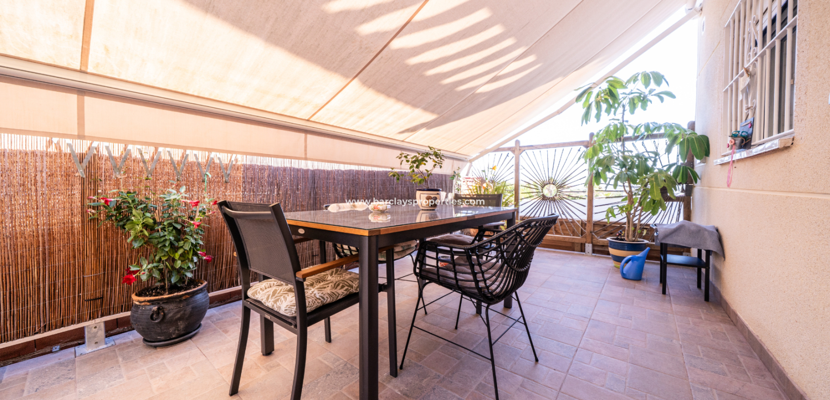 Resale - Detached - Urb. La Marina