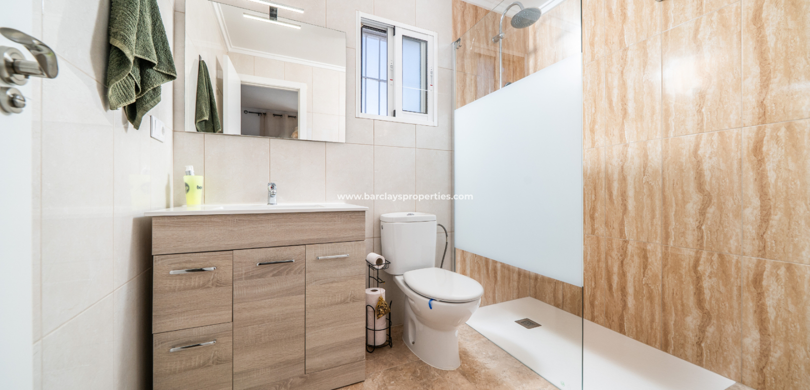 Resale - Detached - Urb. La Marina