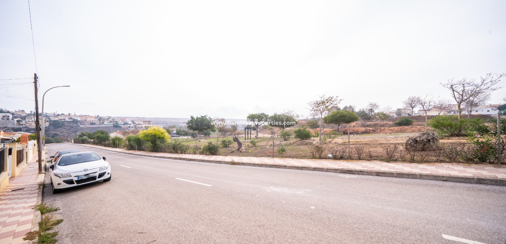 Resale - Detached - Urb. La Marina